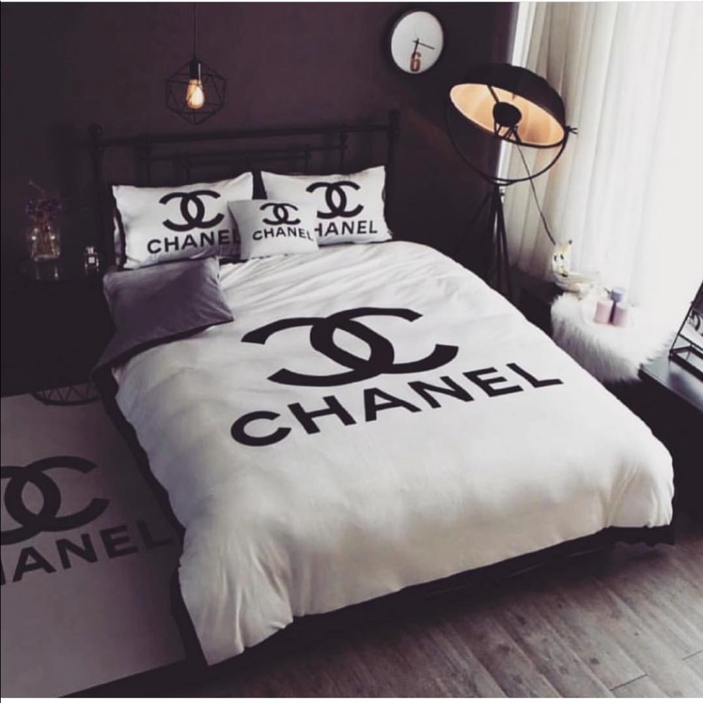 Meet your Posher, Shirin